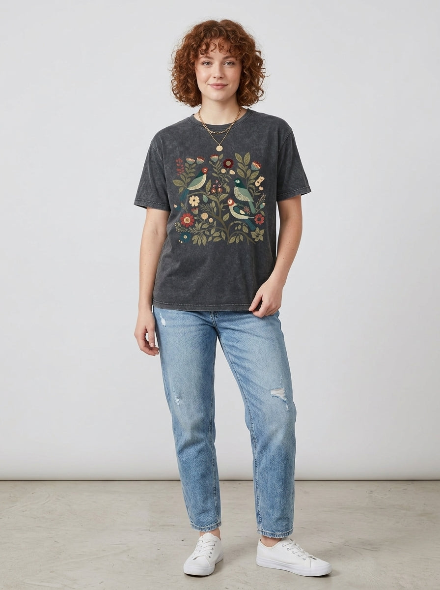 Amaris | Women's Floral Print T-Shirt - Vintage Casual Loose Fit Short Sleeve Crew Neck Tee