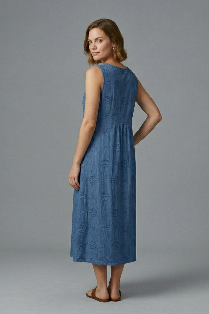 Blake | Women's Textured Midi Dress – Sleeveless Round Neck Casual Dress with Pockets