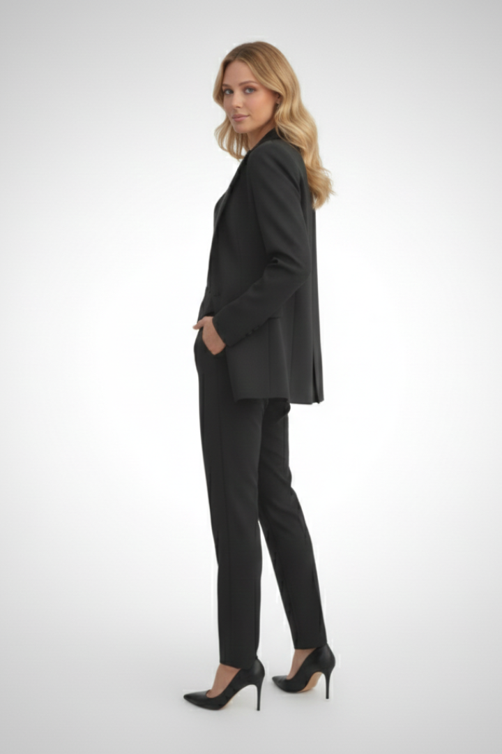 Women’s 3-Piece Suit Set – Tailored Blazer, Button Waistcoat & Straight-Leg Trousers