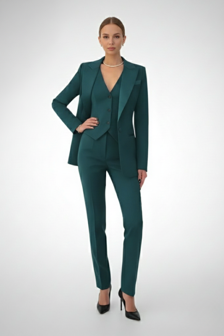 Women’s 3-Piece Suit Set – Tailored Blazer, Button Waistcoat & Straight-Leg Trousers
