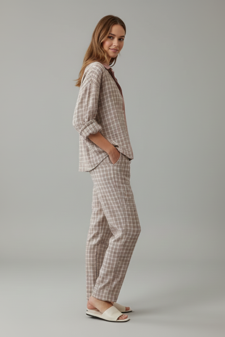 Lorena | Women's Patterned Pyjama Set – Classic Collar Shirt & Elastic Waist Trousers