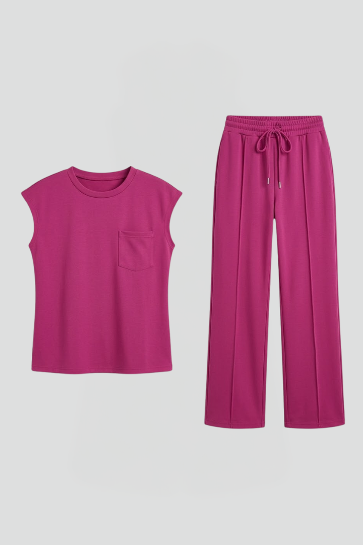 Reverie | Women's Relaxed Fit Loungewear Set - Short Sleeve Top & Elastic Waist Pocket Shorts