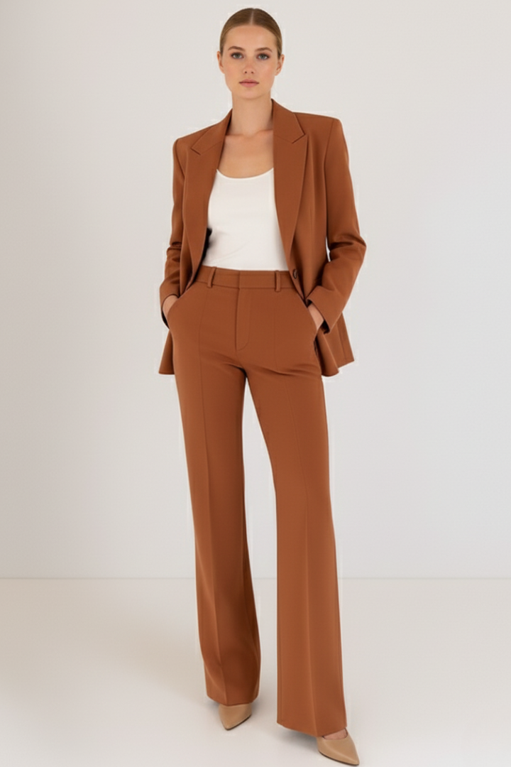 Zela | Women’s Tailored 2-Piece Pantsuit Set – Structured Blazer & Straight-Leg Trousers